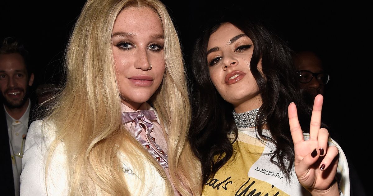 Kesha et Charli XCX remixent « Spring Breakers » pour Brat