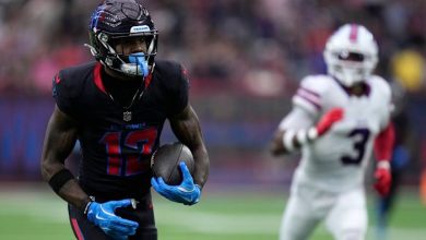 Comment le receveur vedette des Texans, Nico Collins, se dirige rapidement vers un rétablissement rapide d’une blessure aux ischio-jambiers