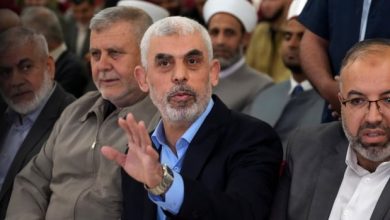 L’armée israélienne affirme que le chef du Hamas, Yahya Sinwar, pourrait avoir été tué lors d’une récente frappe