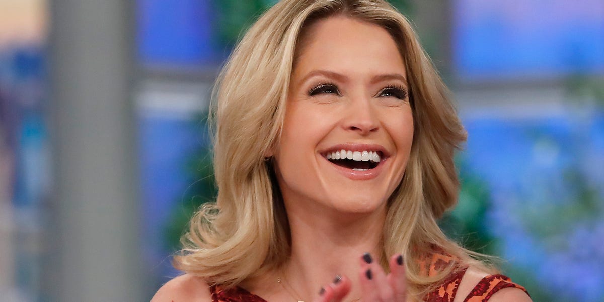 Sara Haines explique comment l’hébergement de « The View » aide les fans à « se sentir vus »