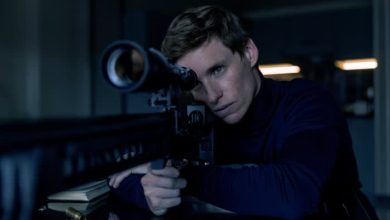 Revue télévisée The Day of the Jackal – Eddie Redmayne est un tueur à gages d’acier dans le fil captivant du chat et de la souris