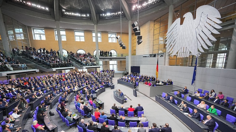 113 députés allemands demandent l’interdiction d’un grand parti d’opposition — RT World News