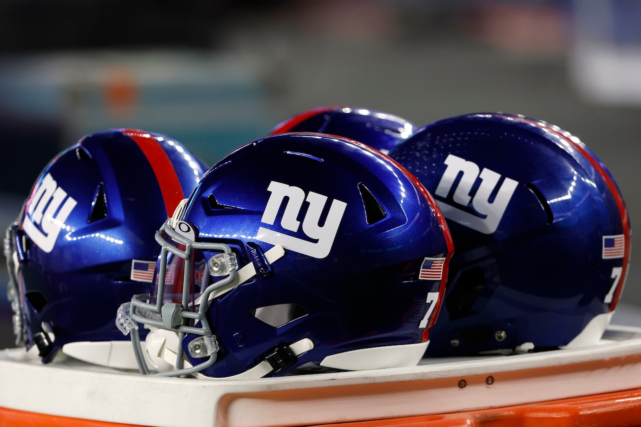 Suivi de la date limite des échanges des Giants 2024 : dernières nouvelles sur Darius Slayton, Azeez Ojulari et plus