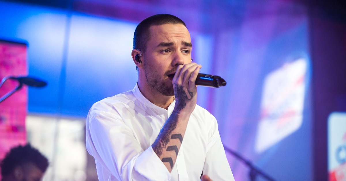 Trois personnes arrêtées et inculpées en lien avec la mort de Liam Payne, selon les autorités argentines