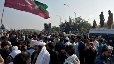 Les partisans d’Imran Khan emprisonné font pression pour sa libération et combattent les forces de sécurité à Islamabad