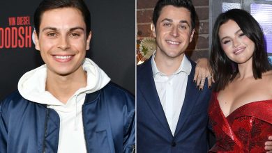 David Henrie et Selena Gomez parlent de l’absence de Jake T. Austin dans le redémarrage de Wizards