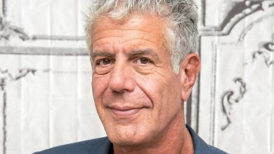 Anthony Bourdain a mangé le meilleur porc de sa vie à Bali, en Indonésie