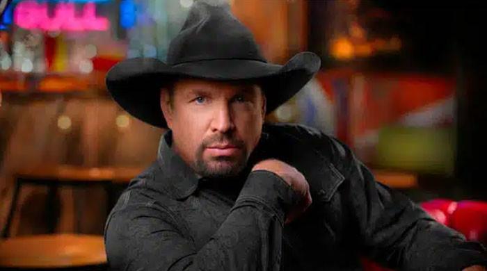 Garth Brooks fait un nouveau pas dans le scandale des abus sexuels