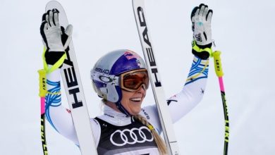 La championne olympique Lindsey Vonn, 40 ans, met fin à sa retraite pour faire un retour en ski