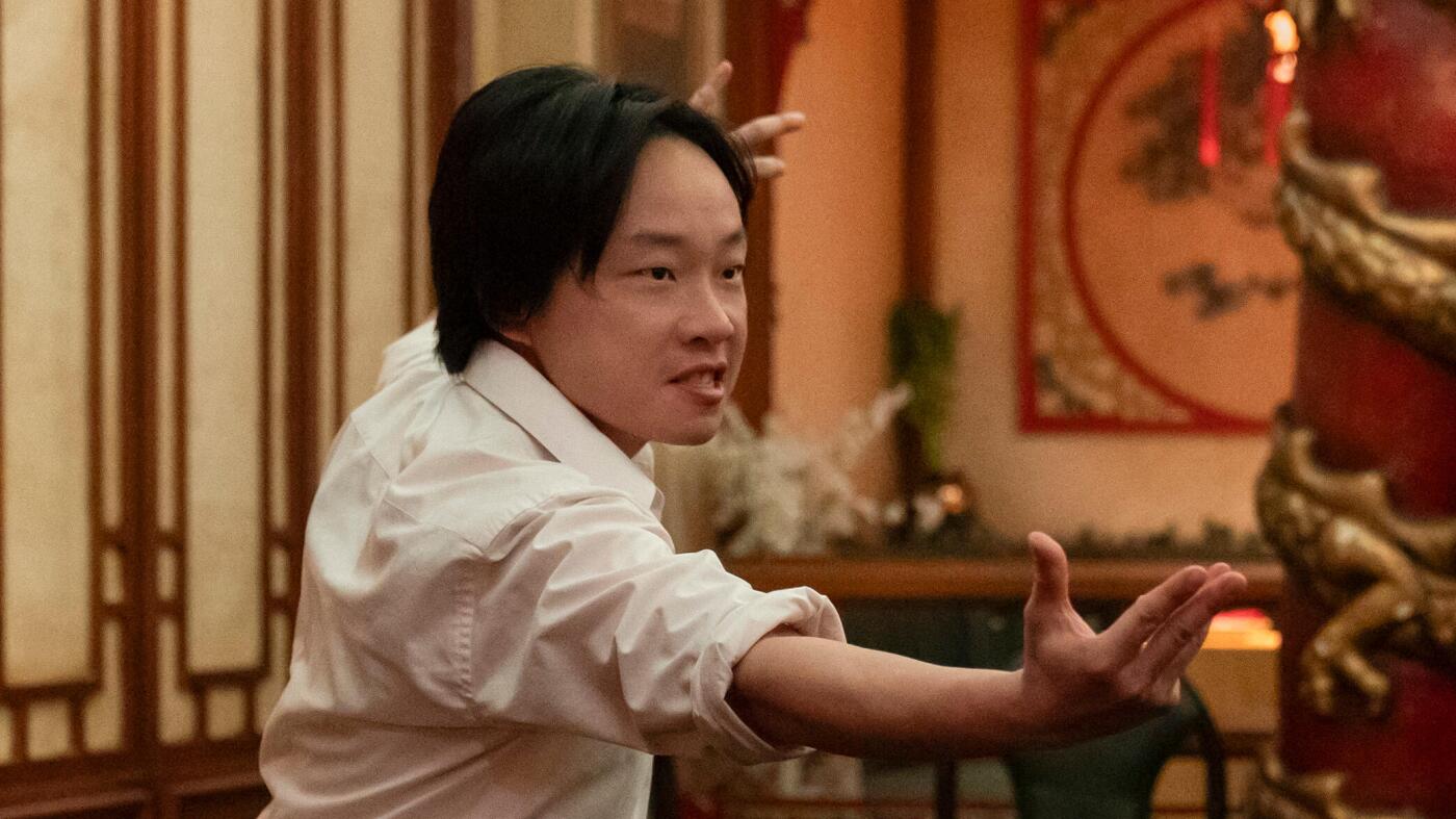 « Interior Chinatown » met en vedette Jimmy O. Yang dans l’adaptation télévisée d’un roman primé : NPR