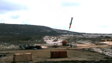 Un navire de guerre australien tire pour la première fois un missile américain Tomahawk (VIDEO) — RT World News