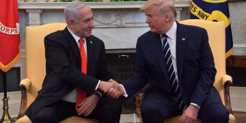 Israël informe Trump de sa détermination à agir contre l’Iran — RT World News