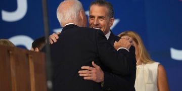 Poutine commente la grâce de Hunter Biden — RT World News