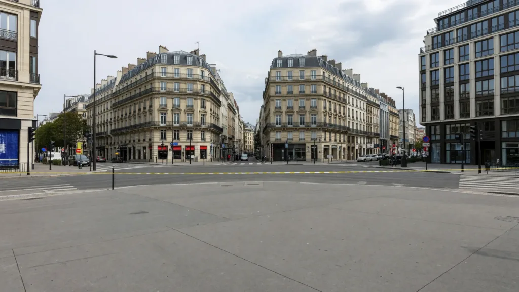 Attaque au couteau porte de Clichy : trois femmes blessées, une enceinte